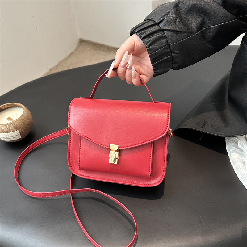 Niche Retro Style Fashionable Shoulder Messenger Bag High Sense