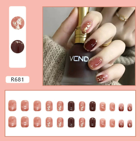 Simple Color-Block Nail Art For A Fairer Look 24-piece Wearable Nail Tips With Gradient Design