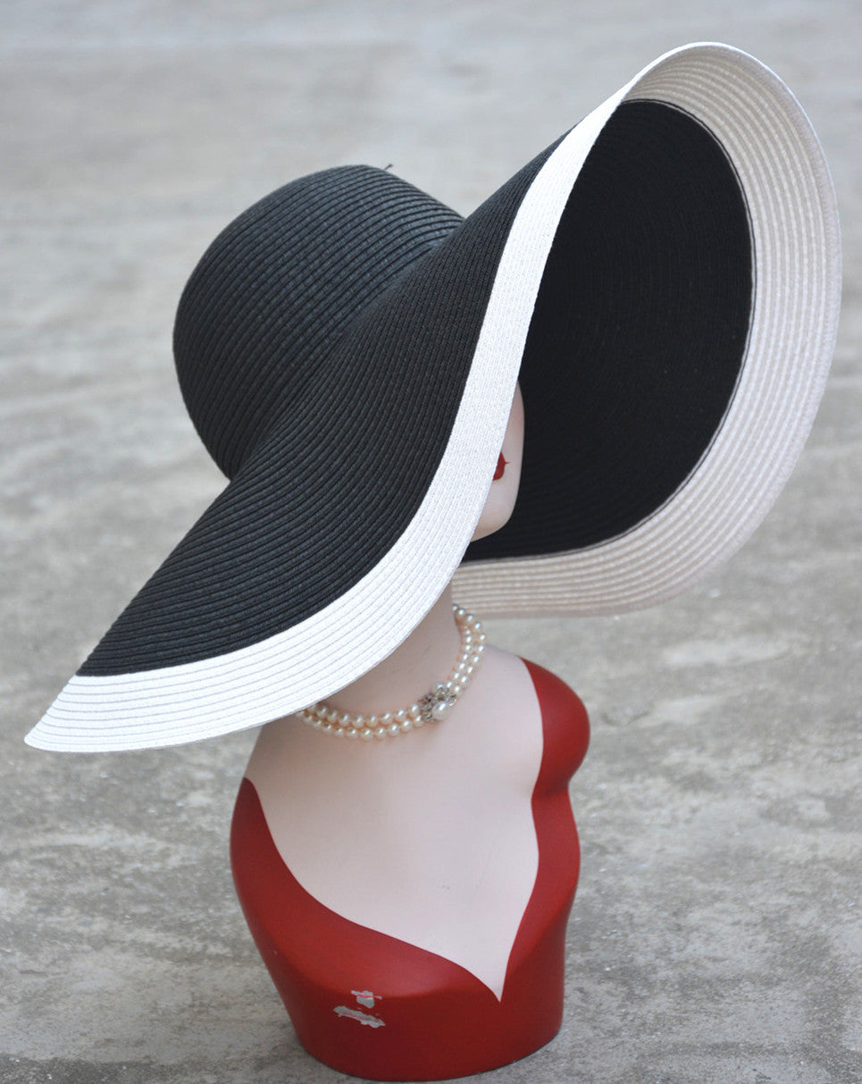 Oversized Hepburn Shade Holiday Straw Hat 18cm