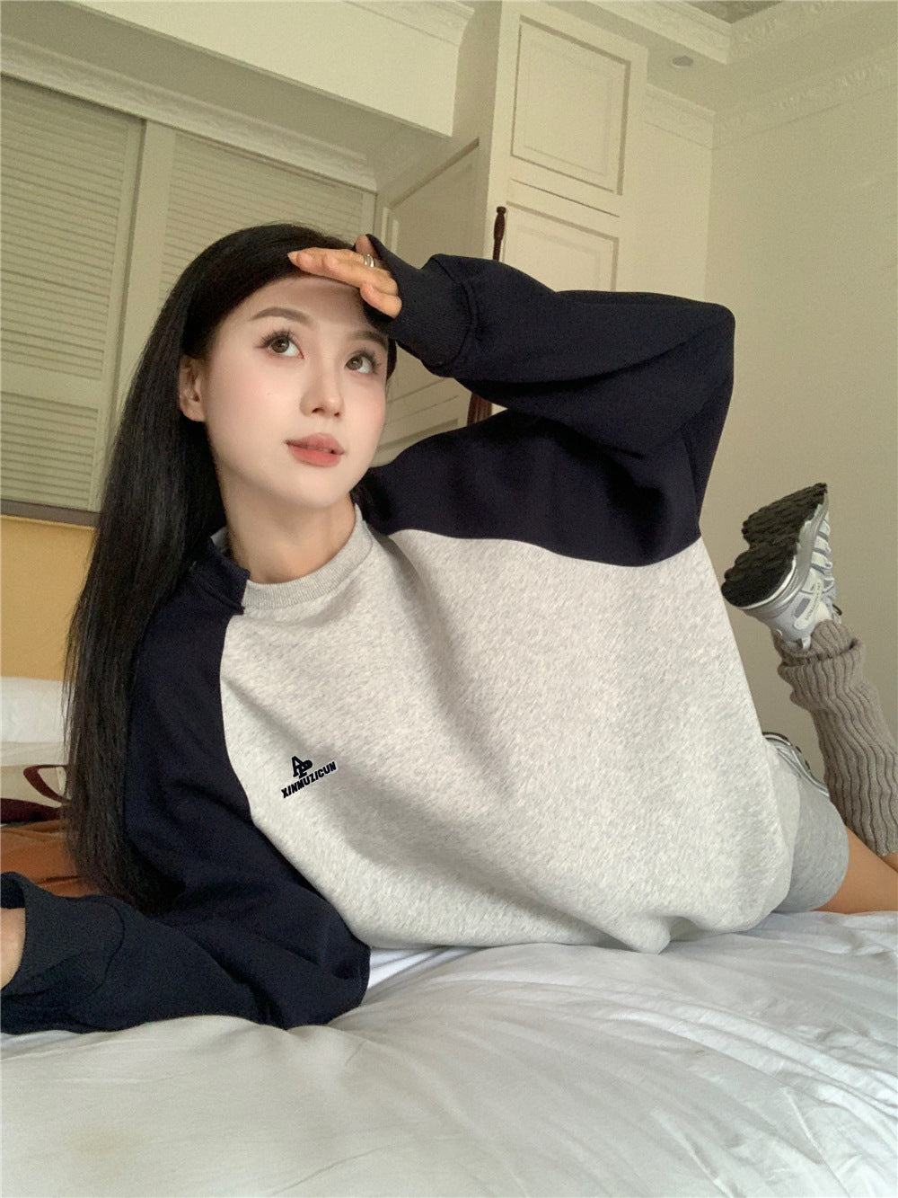 Women's Raglan Sleeve Sweater Autumn Korean Style LetterLong Sleeve Top