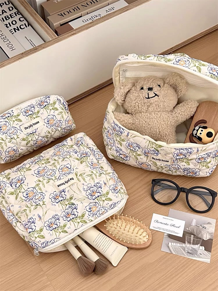 Small Floral Storage Portable Cosmetic Bag Large Capacity