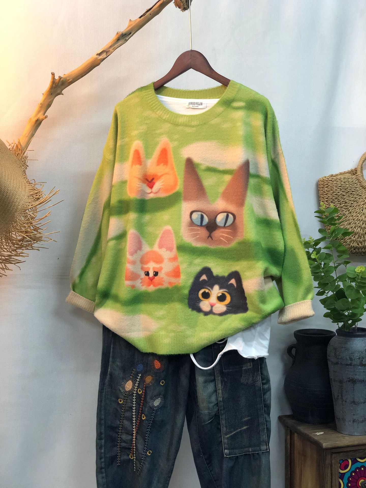 New Women's Loose-fitting Round-neck Sweater For Outerwear