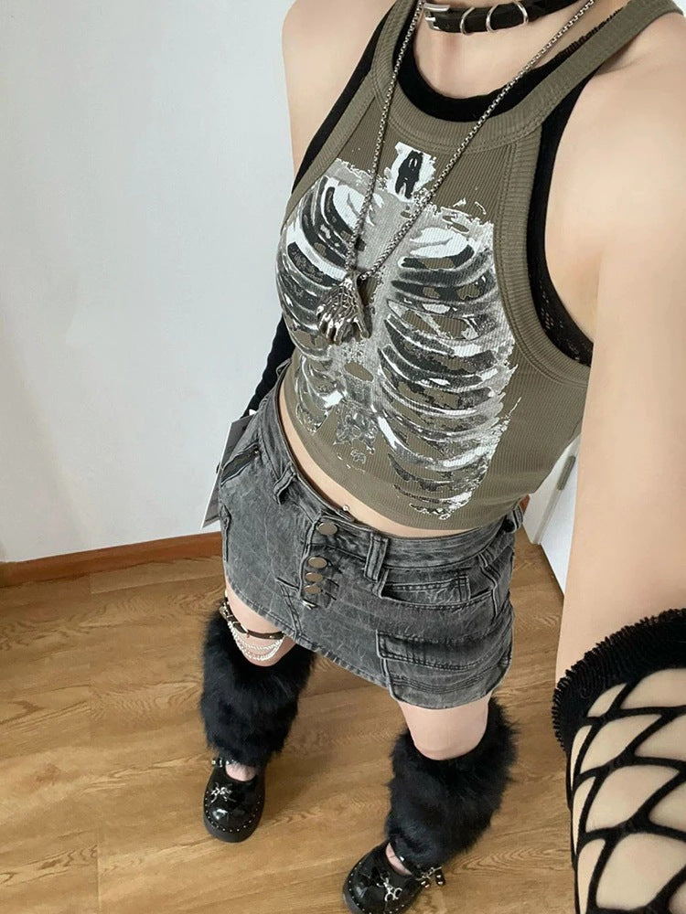 Printed Sleeveless Tank Top Goes With A Hottie Short T-shirt