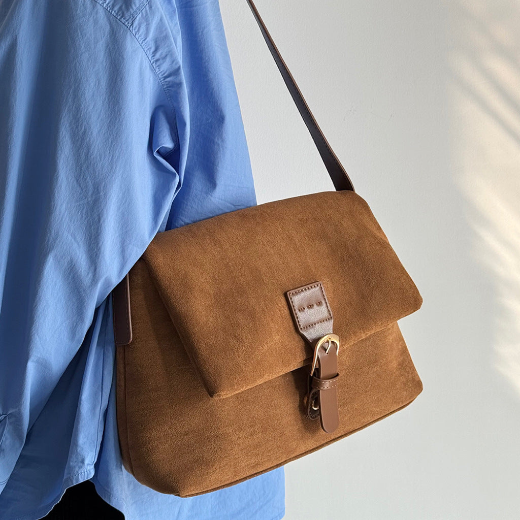 Womens Retro Matte Niche Shoulder Bag