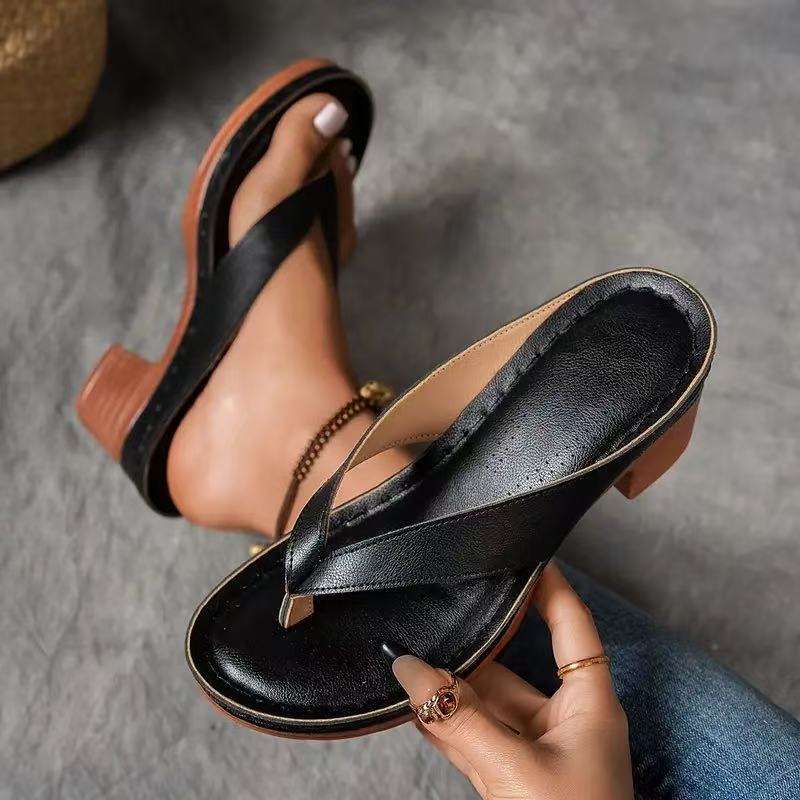 Women's Solid Color Flip-flops Fashion Wedge