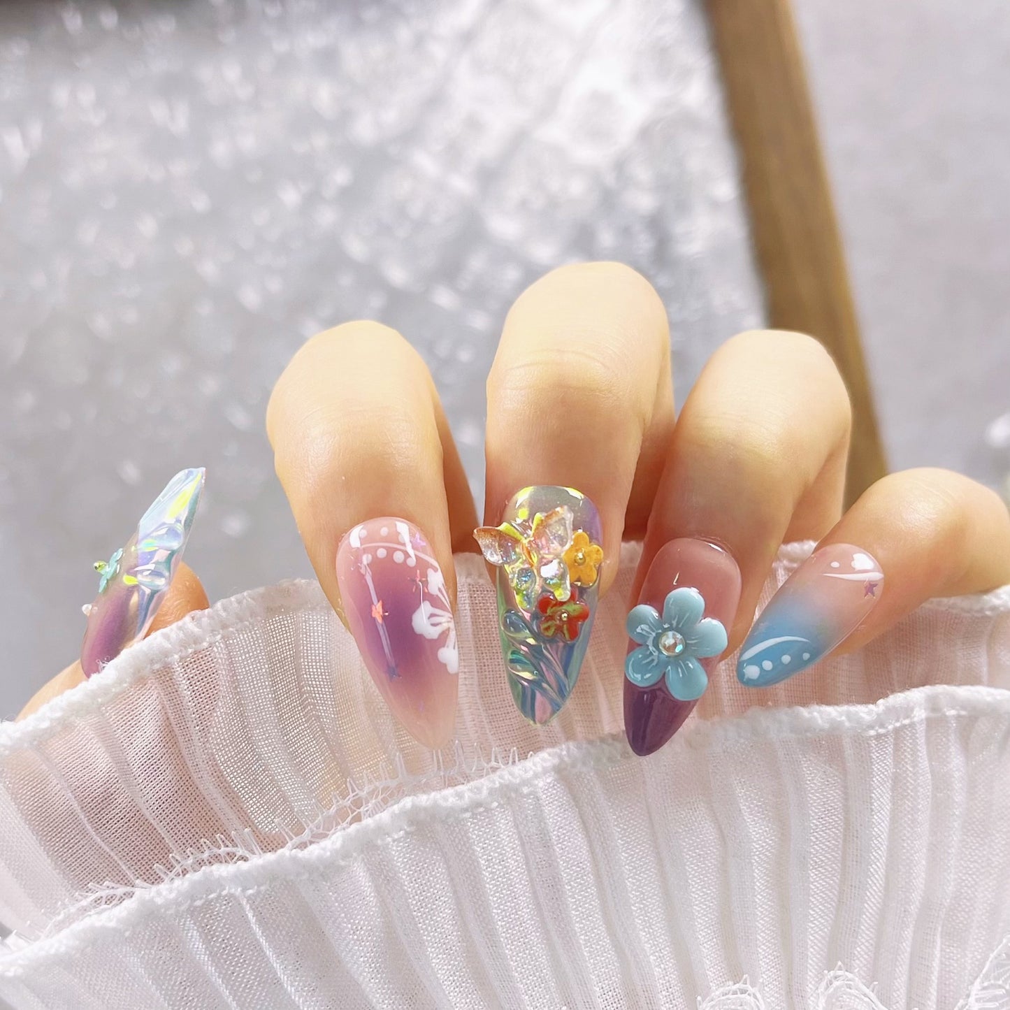 Handmade Colorful Sculpture Small Flower Butterfly Wear Manicure