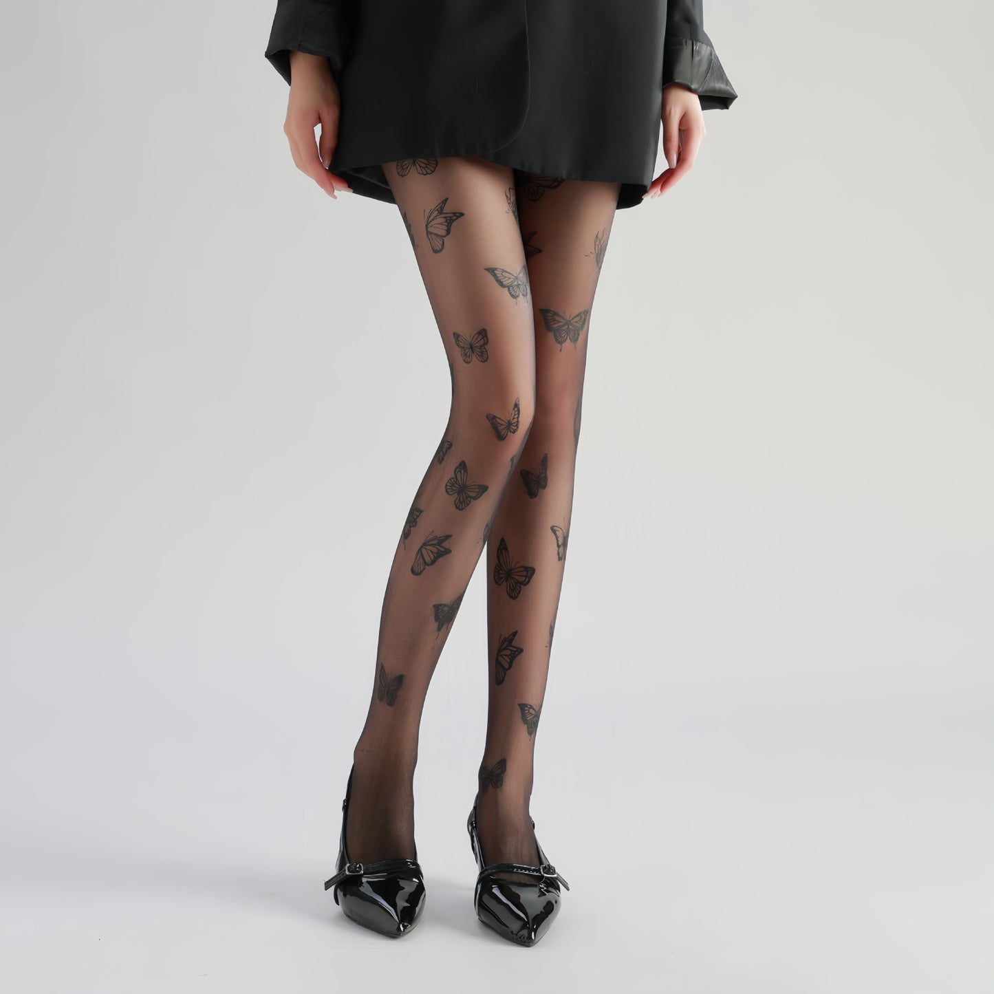 Womens Sheer Lightweight Printed Silk Stockings In Black