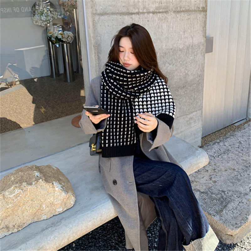 Korean Style Knitted Women's Handmade Mini Heart Scarf