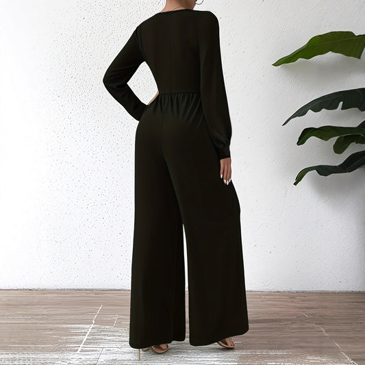 Elegant jumpsuit til kvinder med V-udskæring og bindebånd i taljen