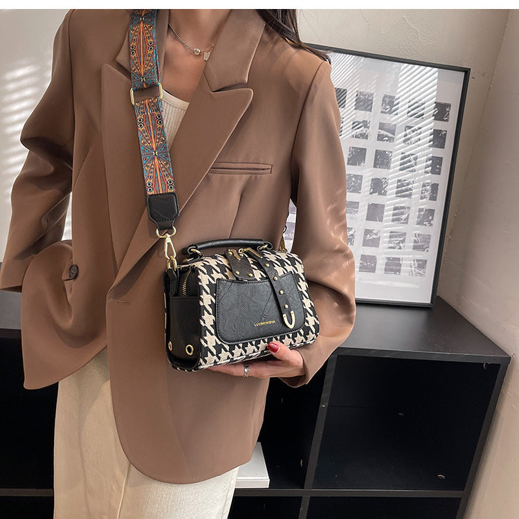 Contrast Color And Versatile Crossbody Bag Small Square Bag