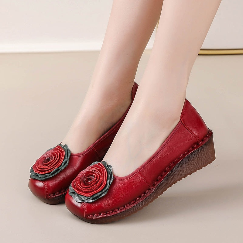 Handmade Leather Womens Shoes In Ethnic Style