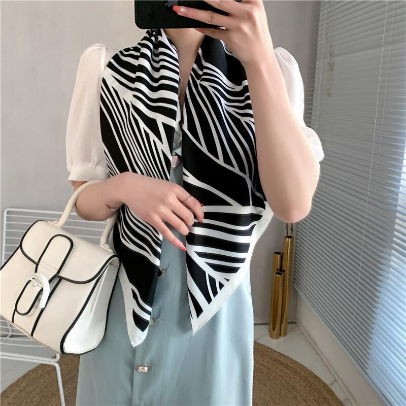 Fashion Home Color Leopard Twill Scarf