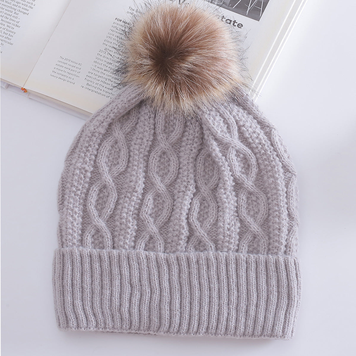 Warm Leisure Flanging Pompons Knitted Hat