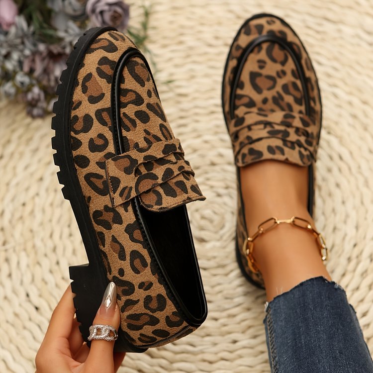 New British Style Fashion Temperament Wild Pumps