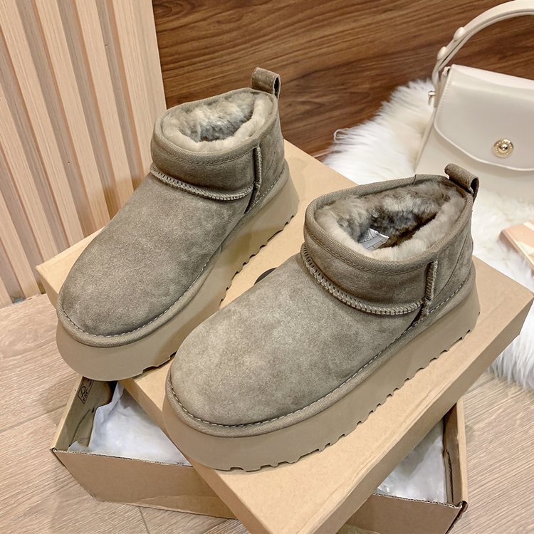 Women's Fashion Fur One Body Warm Short Boots