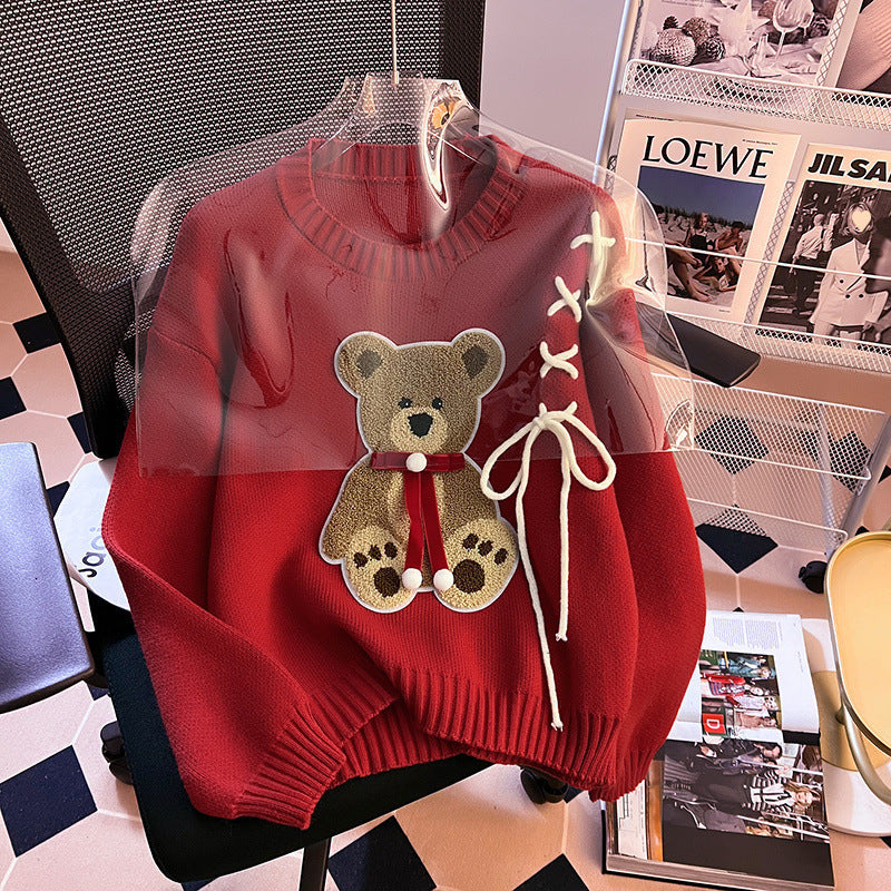 Red Fashionable Cartoon Bear Slim Fit Sweet Bow Sweater For Women