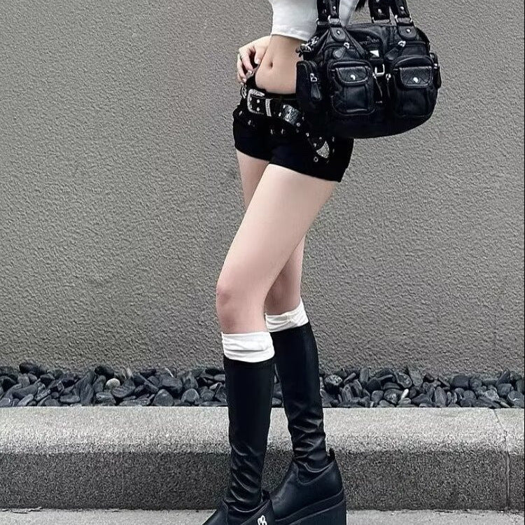 Low Waist Hip-wrapped Rivet Denim Super Short Shorts