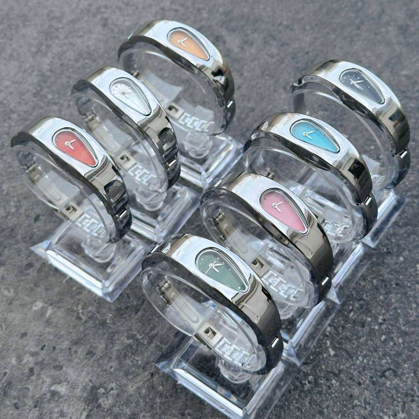 Vintage Water Drop Bracelet Quartz Watch