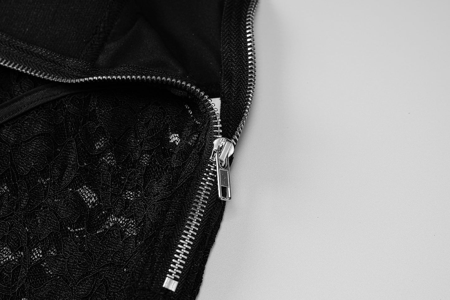 Lace Fight Receiving Waist Tight-fitting Hip Pants