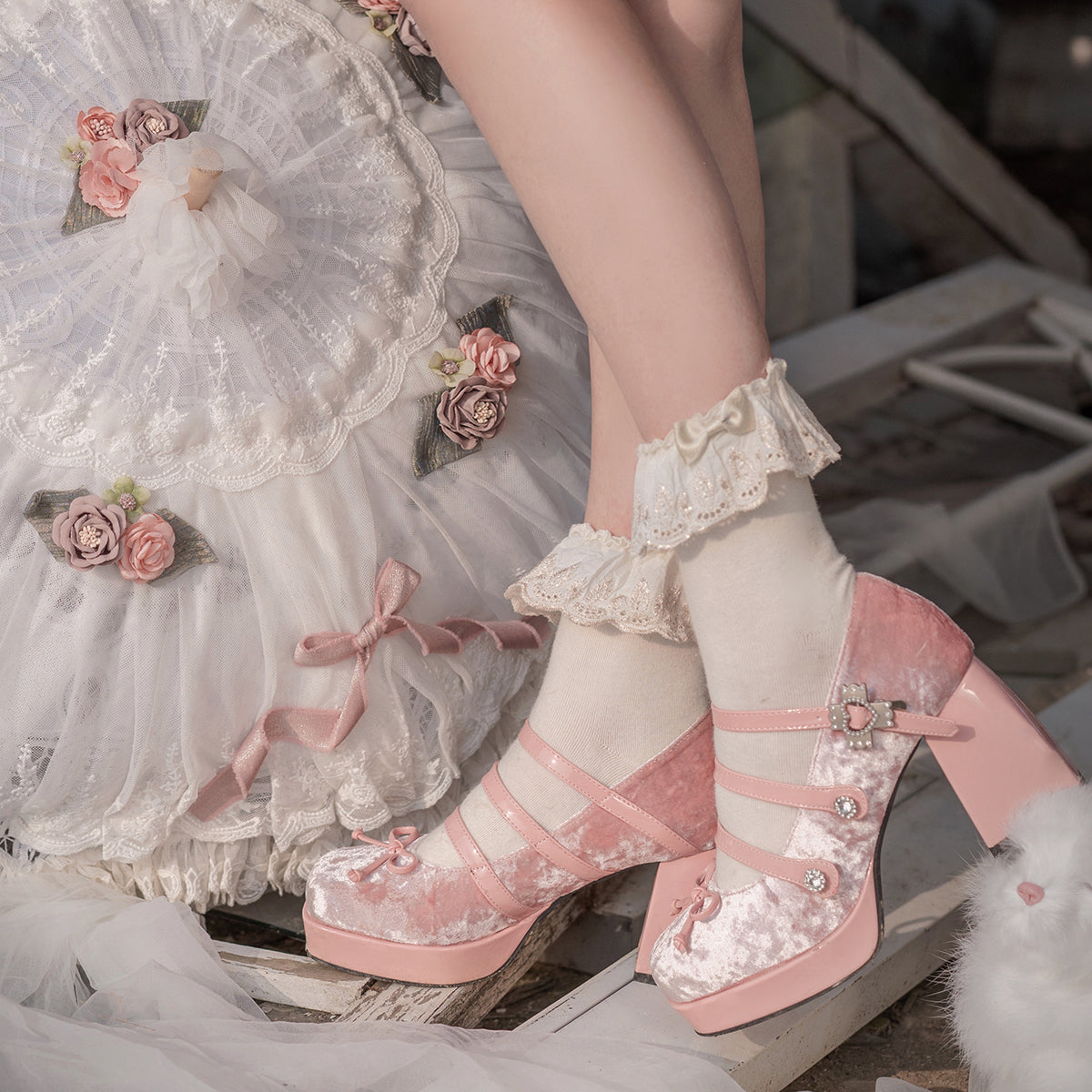 Velvet Edition Original Pearl Bow Three Buckles