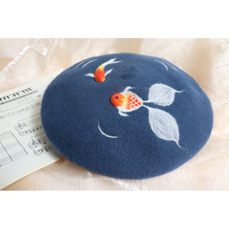 Small Design Wool Felt Beret