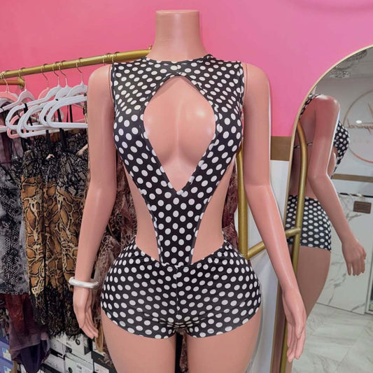 Sizzling Hollow-out Vacation Sleeveless Tank Top And Shorts Set