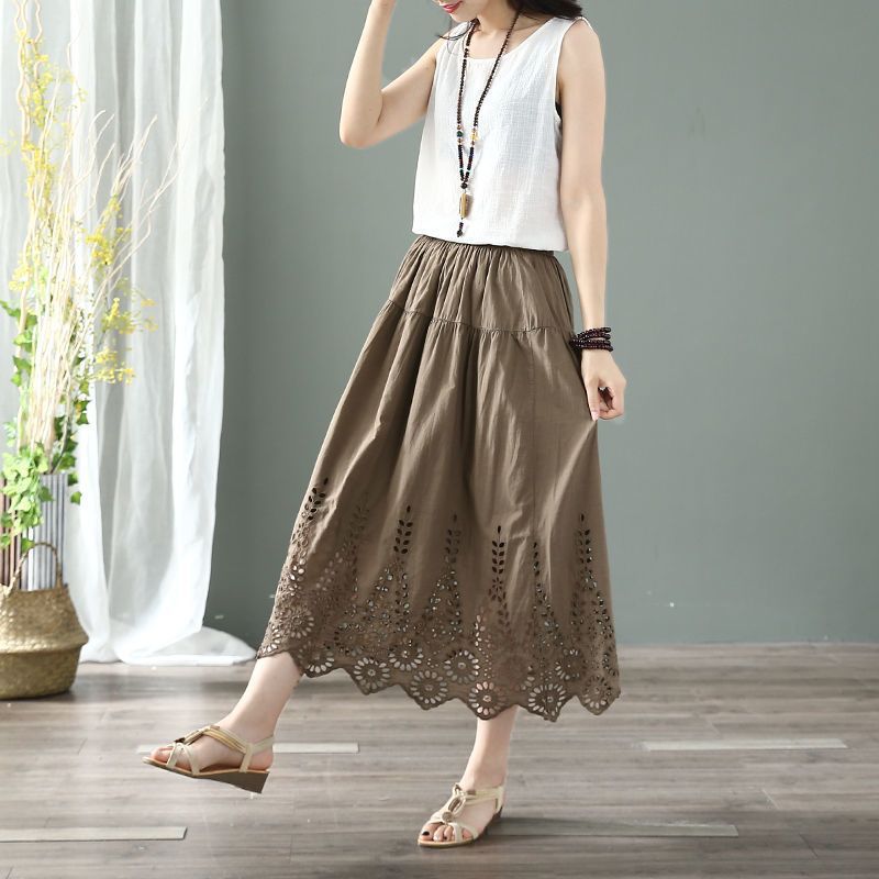 Women's Fashion Retro Art Elastic-waist Hollow Embroidered Skirt