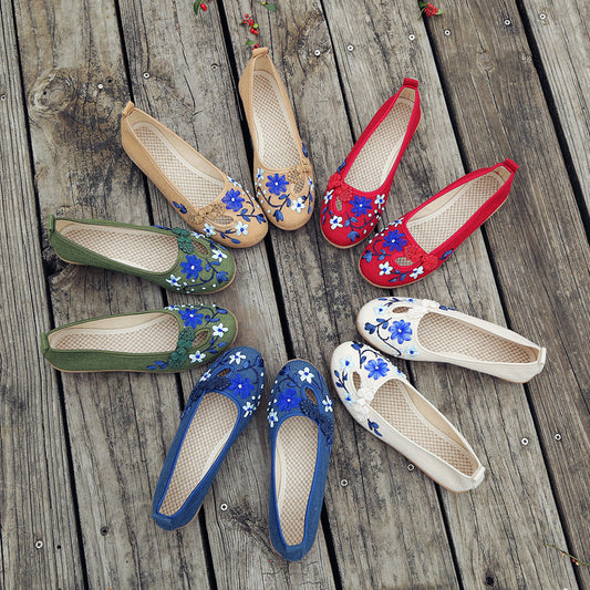 Women's Cotton And Linen Ethnic Style Handmade Embroidered Shoes