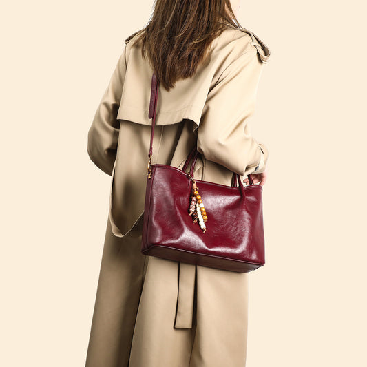 Solid-color Niche Underarm Pleated Fashion Tote Bag