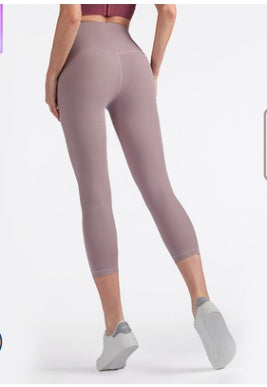New Fitness Yoga No T-line Nude High-waist Beautiful Buttocks Cropped