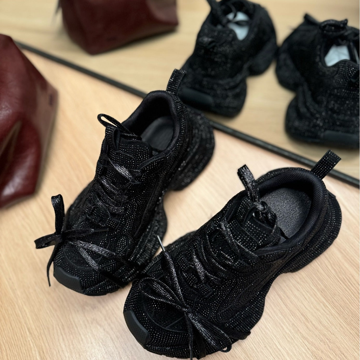 Black Swan Rhinestone Thick Bottom Fried Street Style Dad Shoes Women's Autumn New