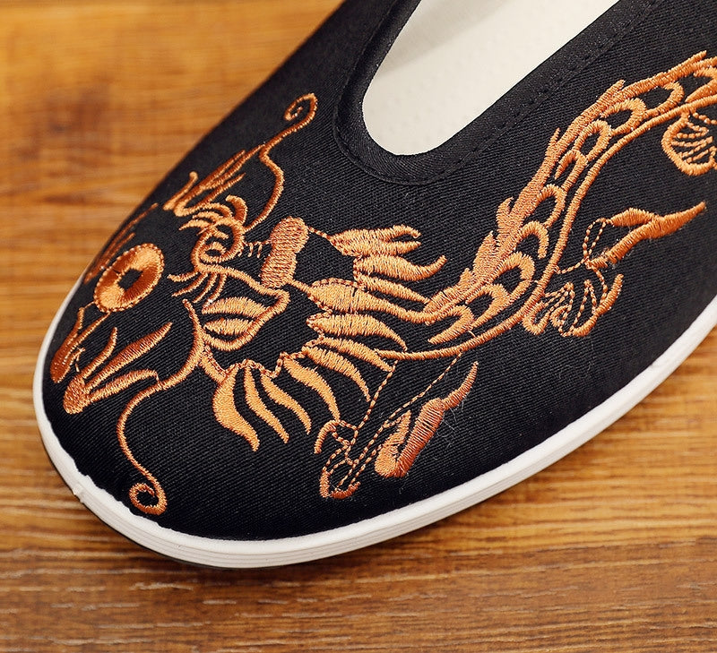 Men's Soft-soled Breathable Embroidered Flat Shoes