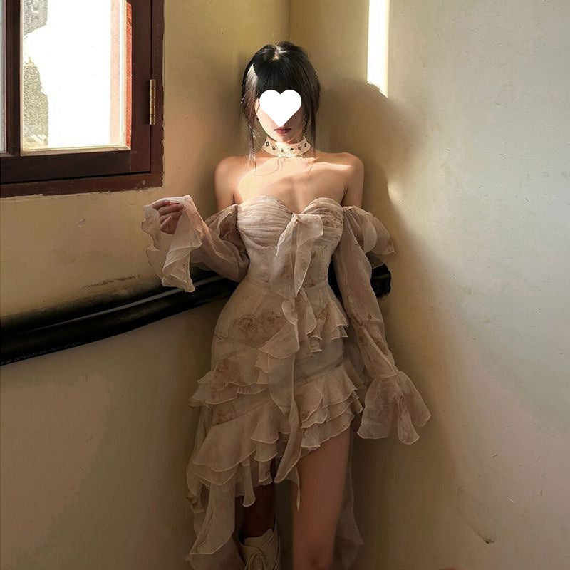 Creamy Rose-dyed Irregularly Ruffled Trailing Gown