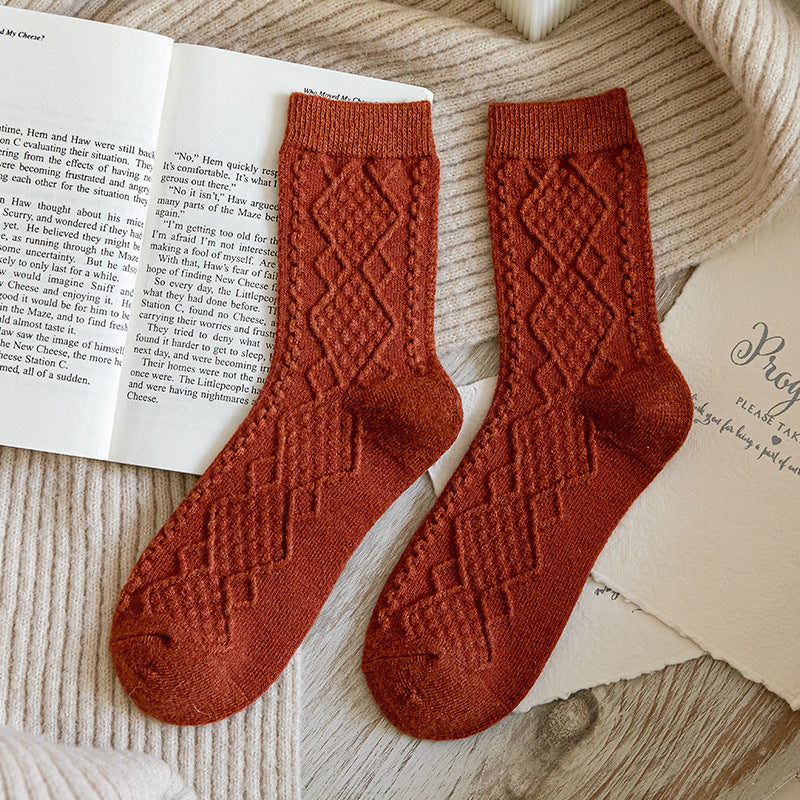 Female Solid Color Peplum Simple Wind Japanese Retro Autumn And Winter Dark Pattern Diamond Plaid Medium Tube Mori System Socks