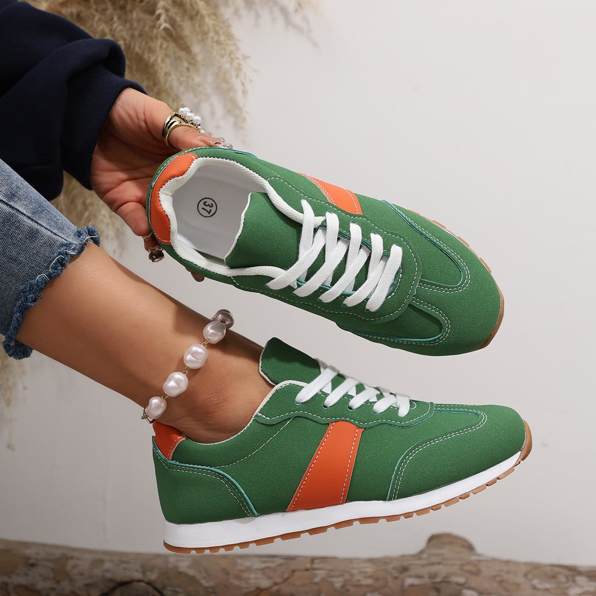 Womens Round-toe Lace-up Casual Thick-soled Elevating Sneakers