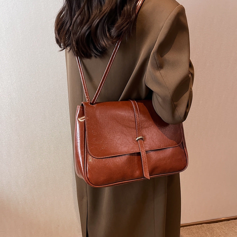 Women's New Retro Fashion Clamshell Shoulder Messenger Bag Casual Simplicity