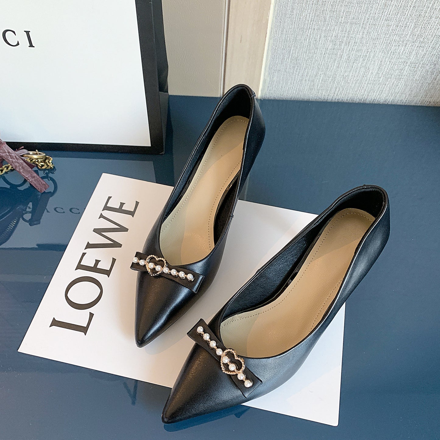 Black Low-top High Heels Cowhide Fashion