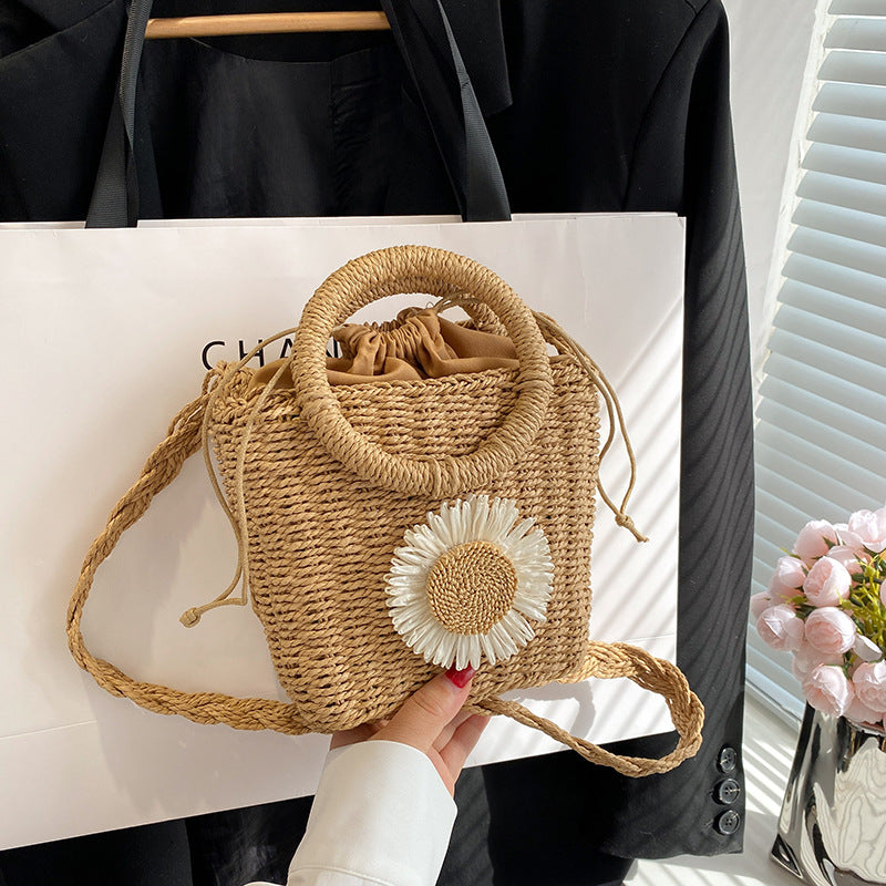 Women's Fashion Casual Single Shoulder Crossbody Straw Bag