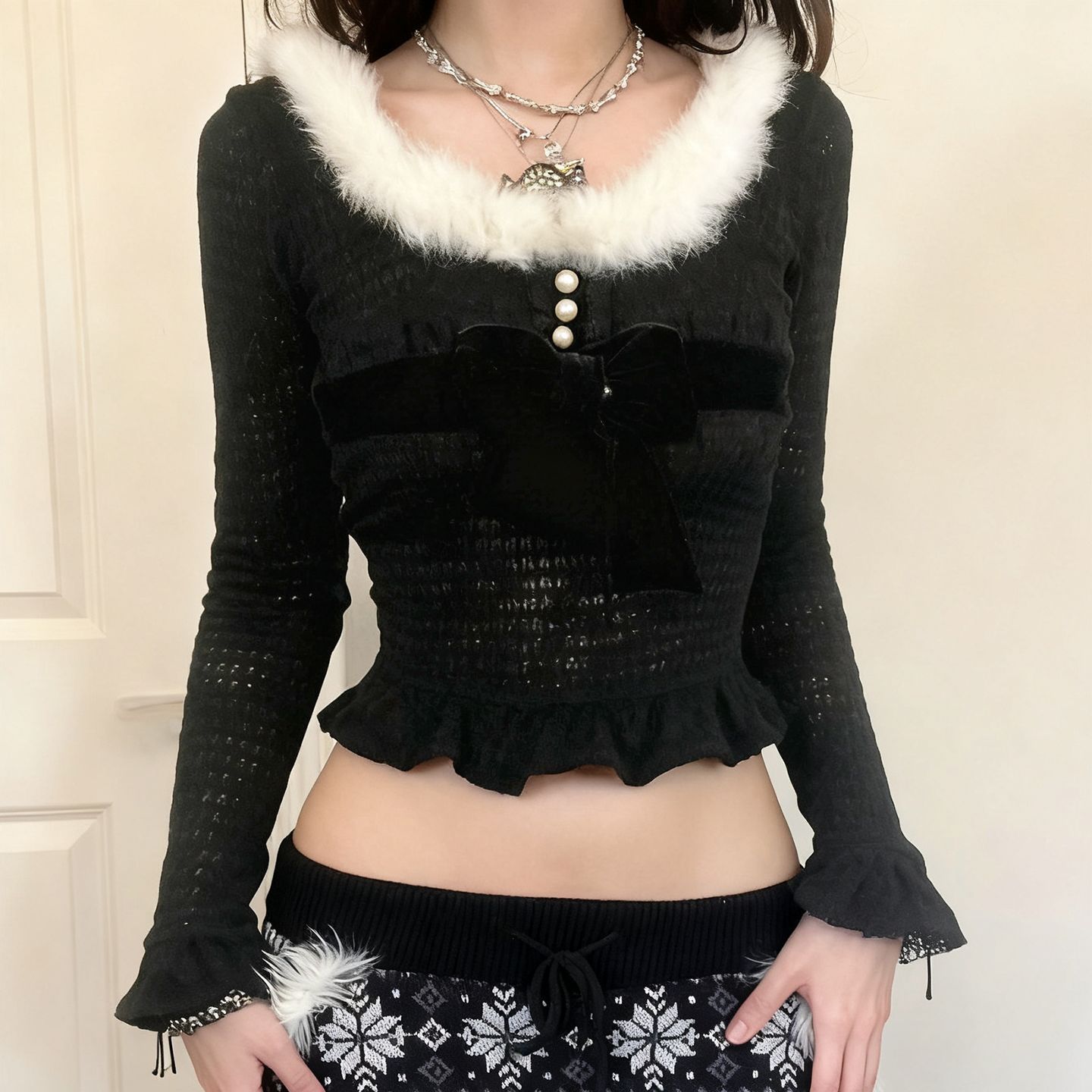 Solid-color Long-sleeve Top With A Fur-trimmed Bow