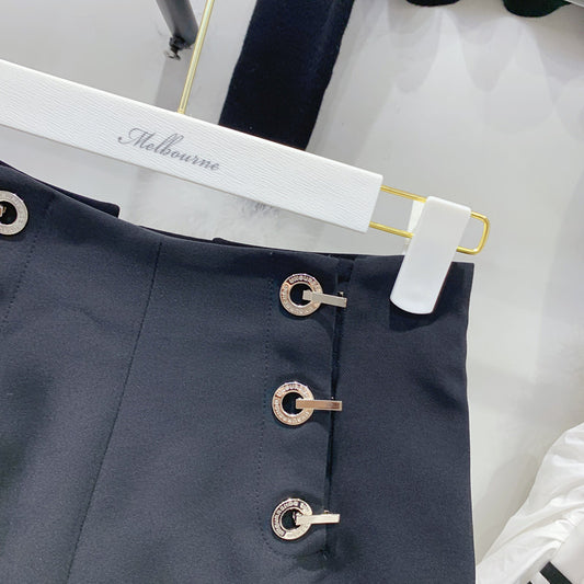 Women's Temperament Fashion High Waist Double-breasted Shorts