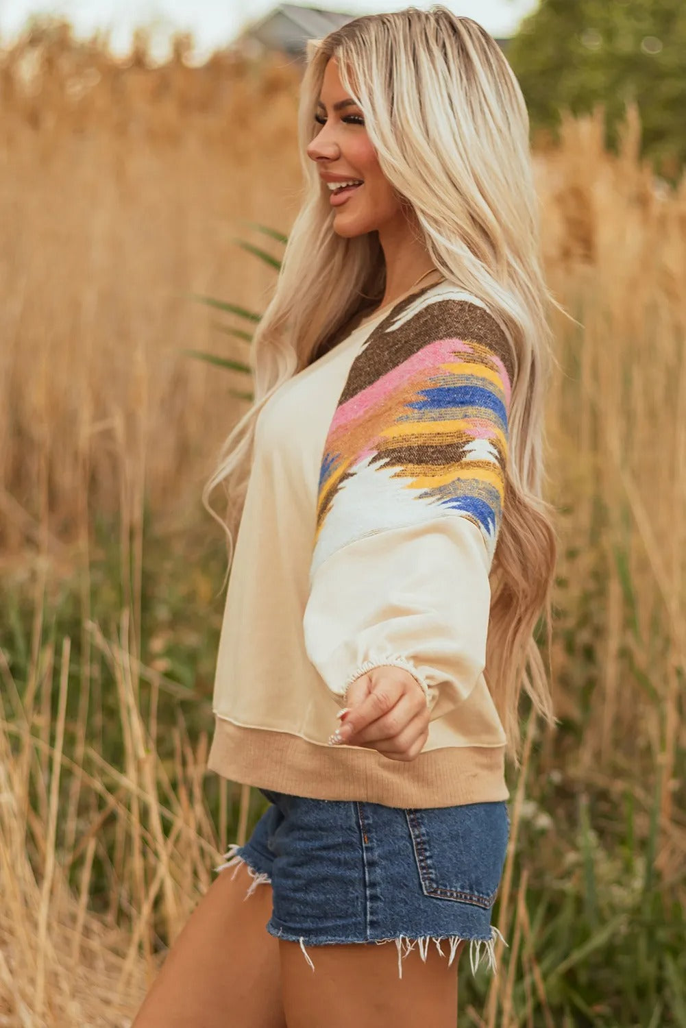 Dame sweatshirt med afslappet stil, farvematchende print og løs pasform