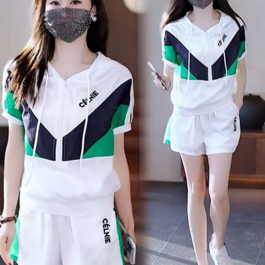 Two-Piece Color-Block Sportswear For Shorter Frames