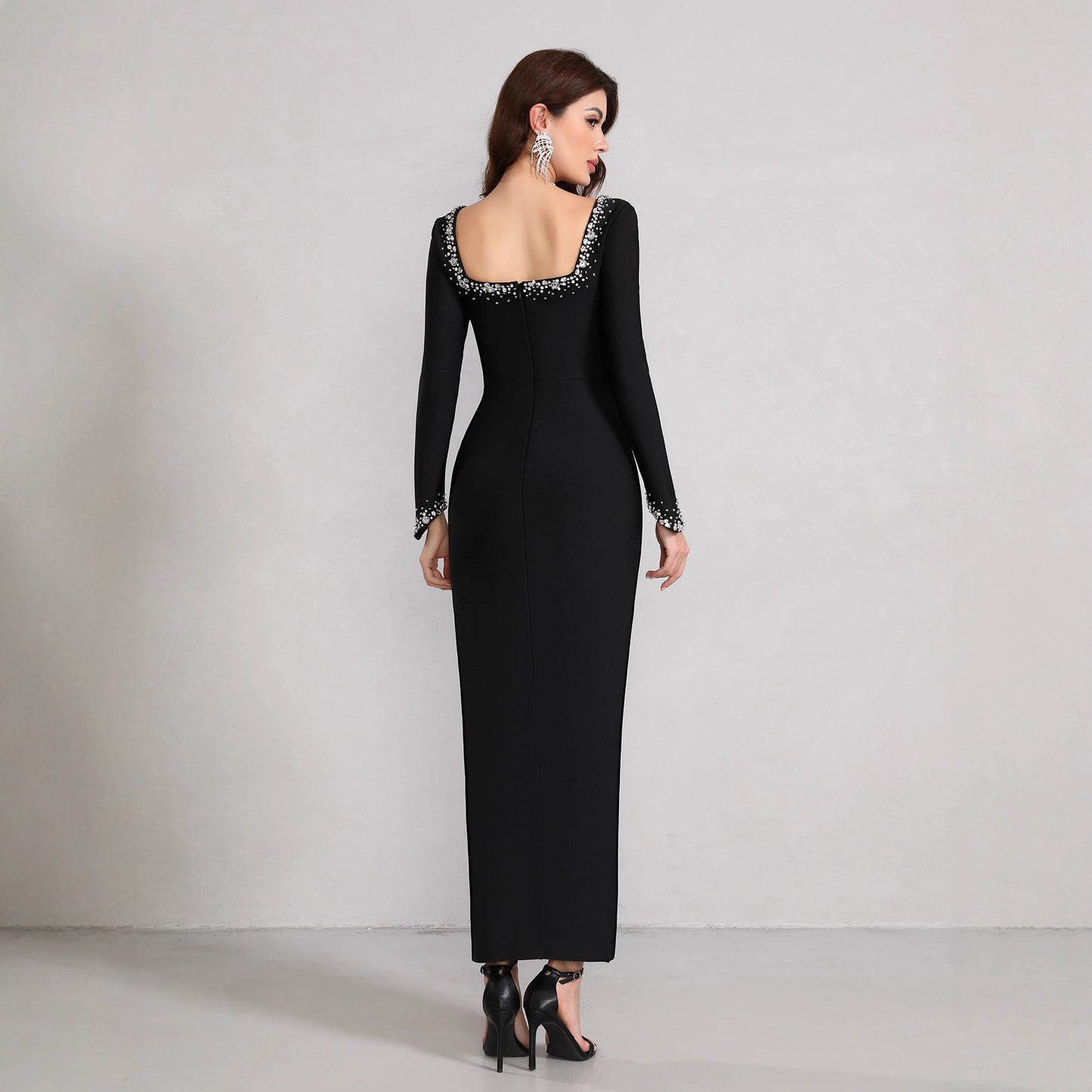 Sophisticated Square-neck Diamond-embellished Long-sleeve Bandage Dress