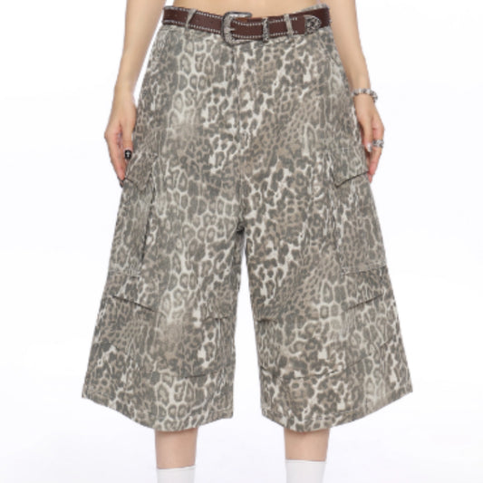 Leopardprint cargo denim capribukser til kvinder – sommer