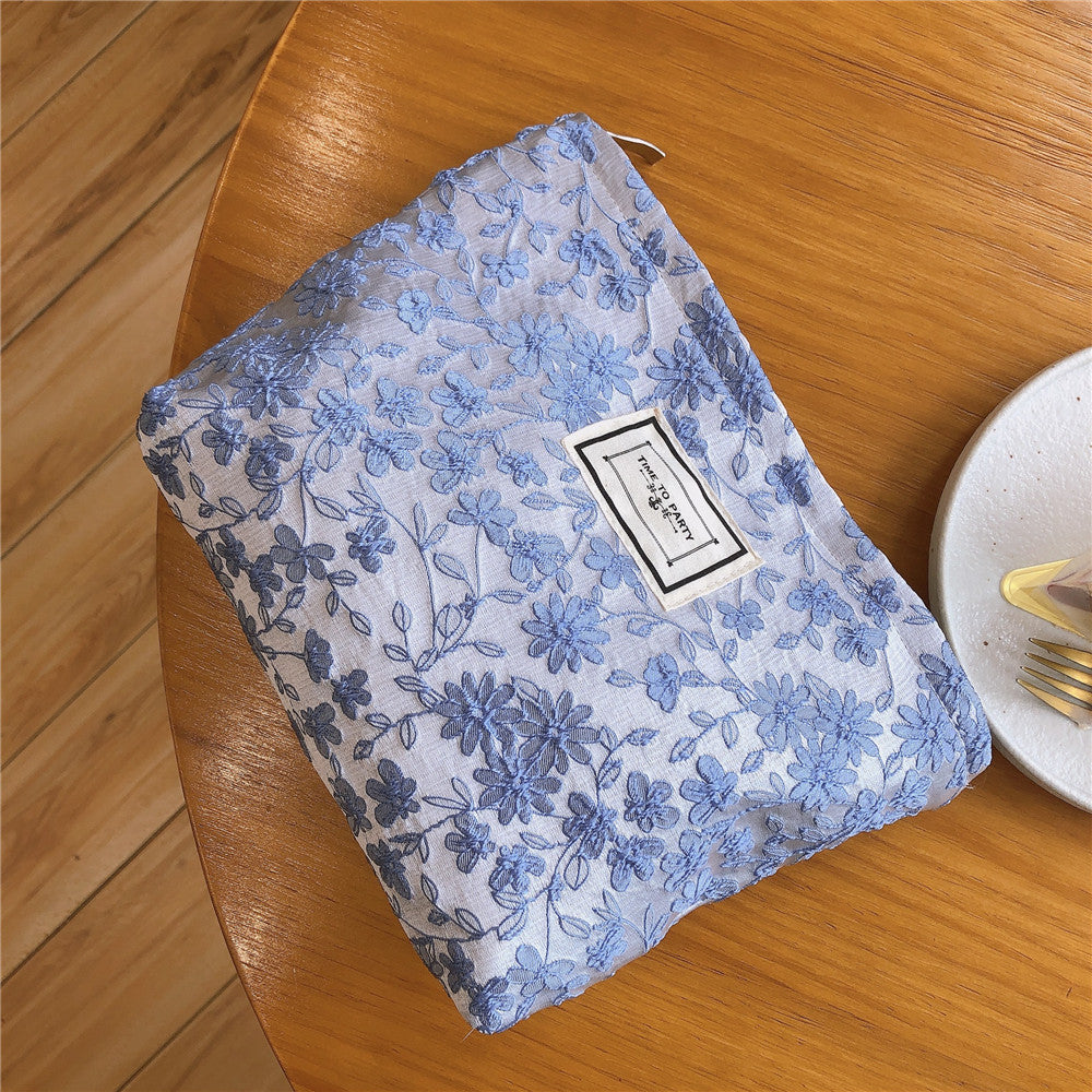 Lace Embroidered Canvas Makeup Bag Women's Hold Bag