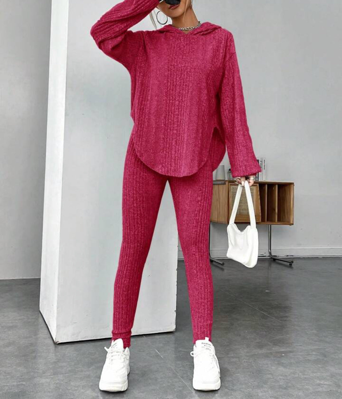 Relaxed Hooded Stylish And Chic Pants Set