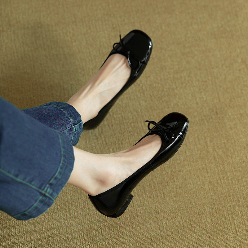 French Style Vintage Bow Patent Leather Flat Shoes