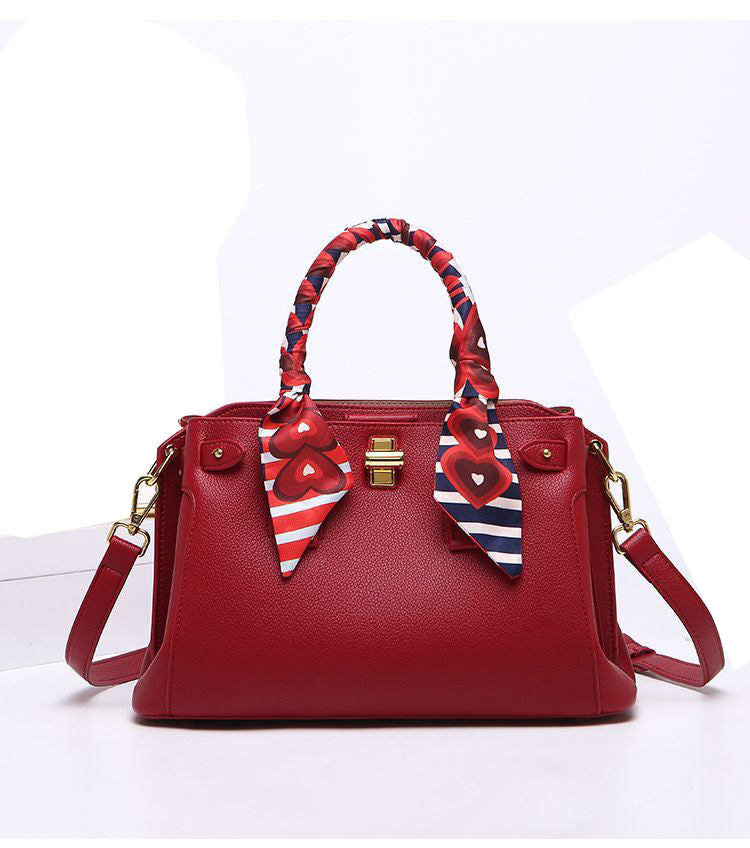 Large Capacity Portable Shoulder Messenger Bag For Women