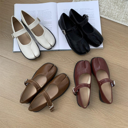 Split-toe Pig Trotter Shoes Women's Soft Sole Retro Mary