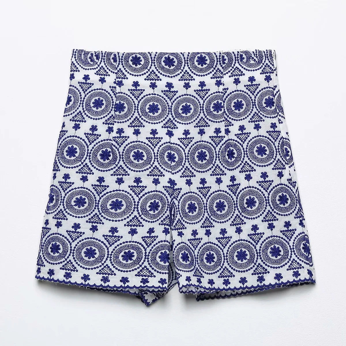 Casual Embroidered Straight Shorts